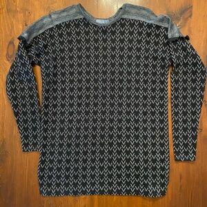 Noujica Long Sleeve Tunic